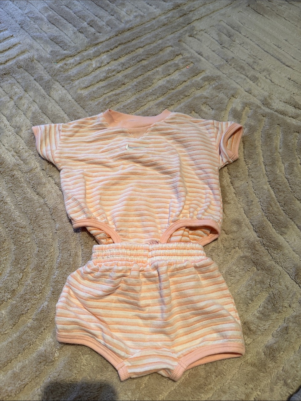 Nike Peach & White Striped Ribbed Short Set